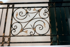 galleryrailings0045