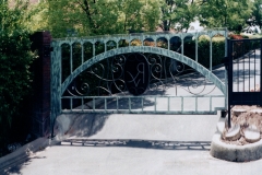 drivewaygatesingle0009