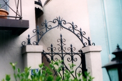 walkgates0003